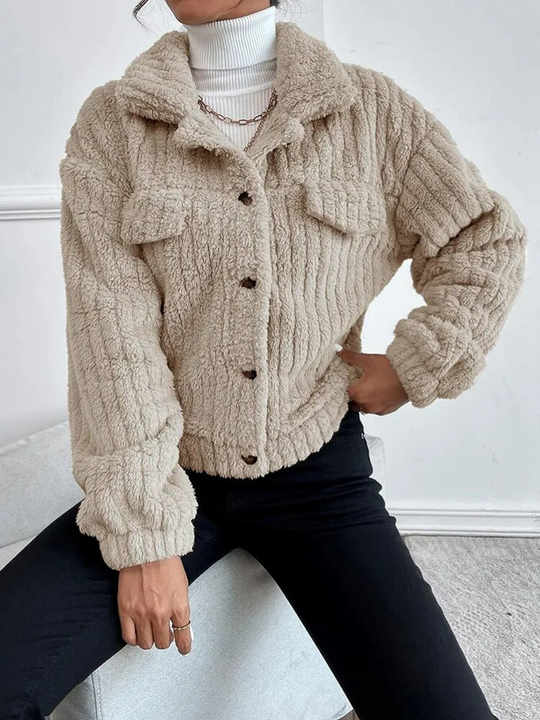 Short women's faux fur jacket for spring