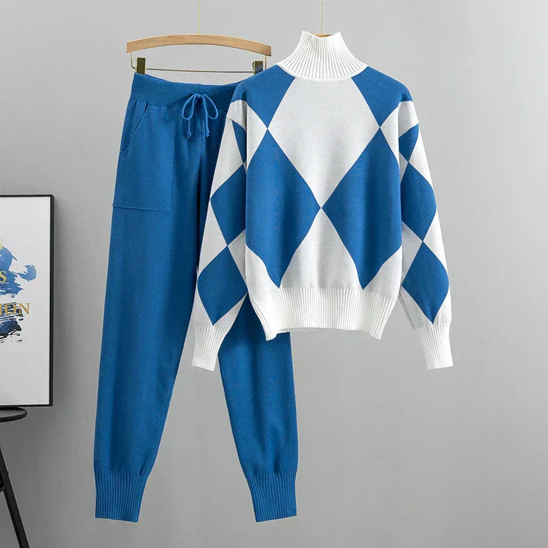 Quinn - elegant and stylish 2-piece set for women