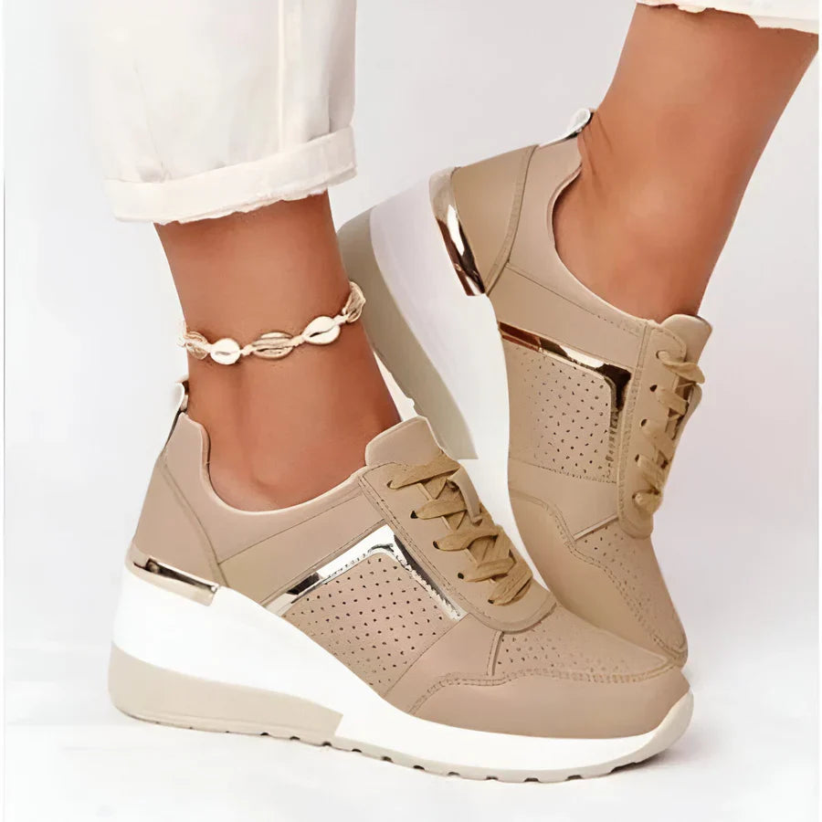Chiara - comfortable women's shoes with arch support