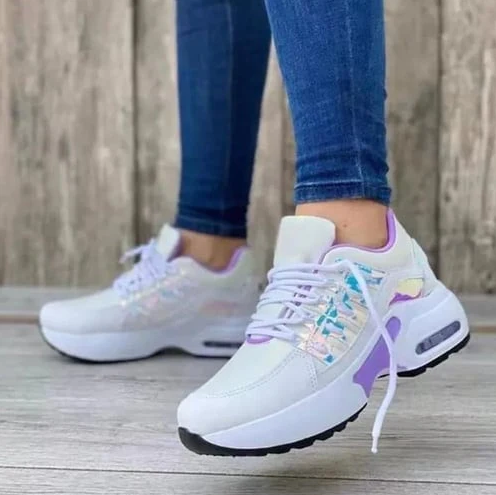 Comfortable orthopaedic shoes for long-lasting comfort
