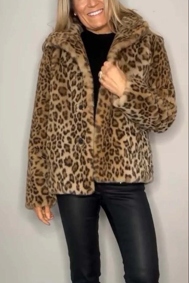Pillar | classic women's winter coat with leopard print