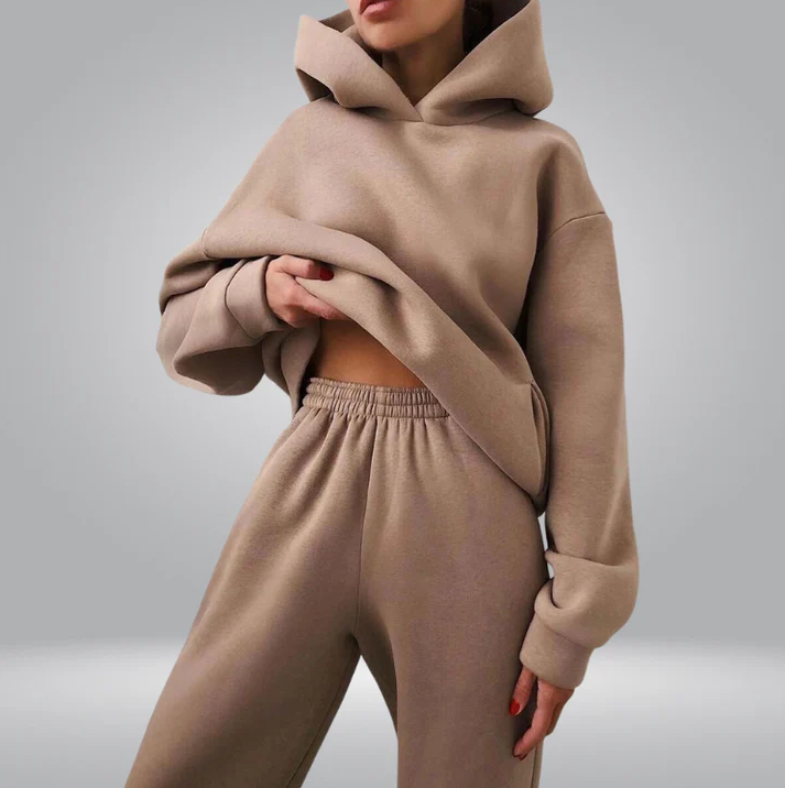 Josephine tracksuit | casual 2-piece hoodie and jogging pants set for women