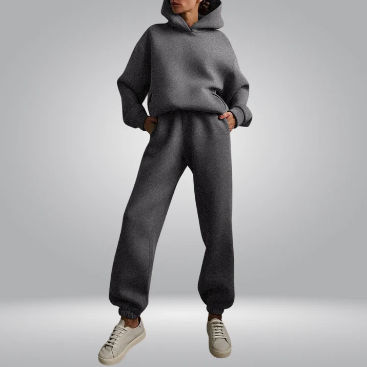 Josephine tracksuit | casual 2-piece hoodie and jogging pants set for women