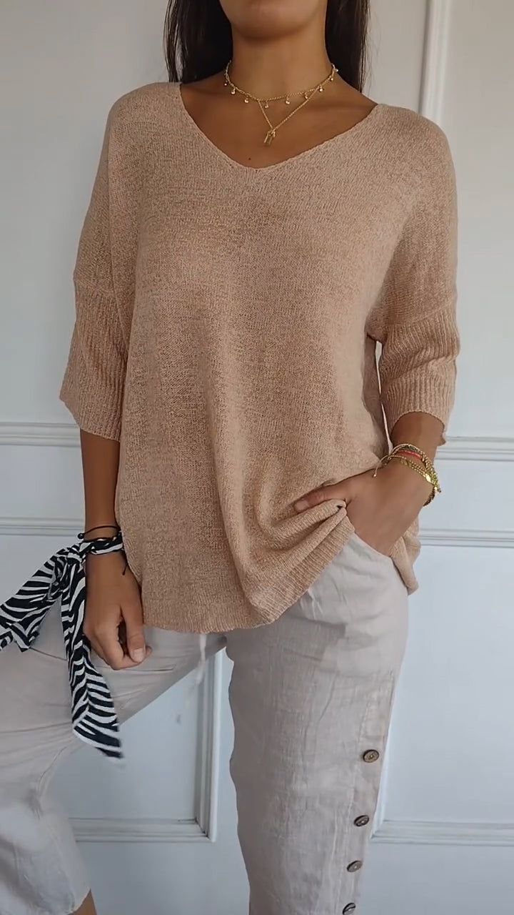 Jill | Knitted top with V-neck