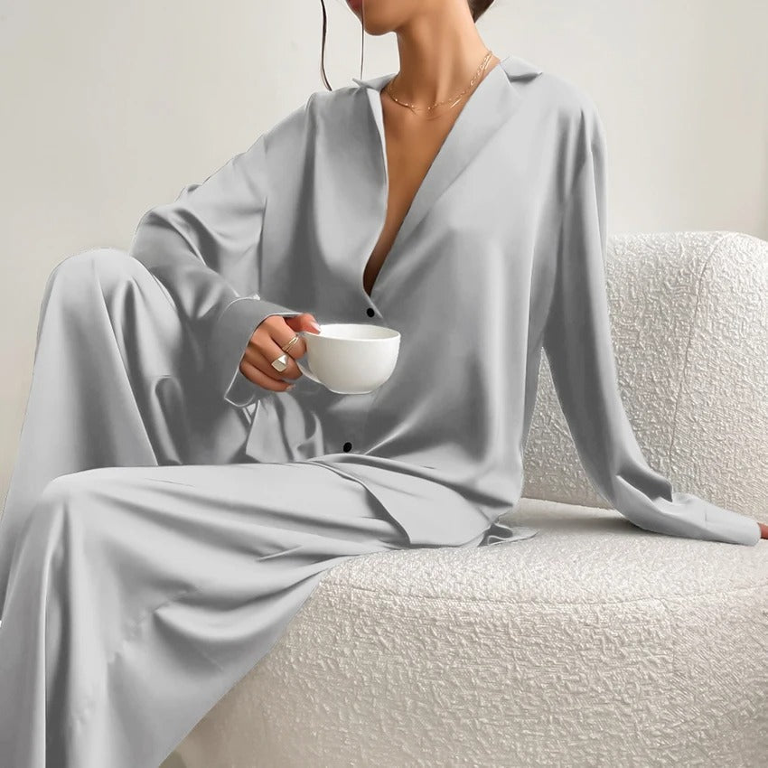 Effen - Silky Elegance Oversized Pajama Set