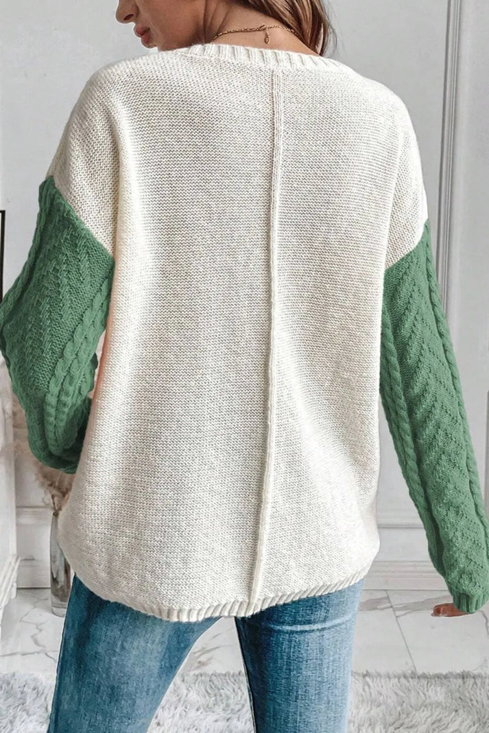 Trendy jumper with a round neckline and colour blocks for winter