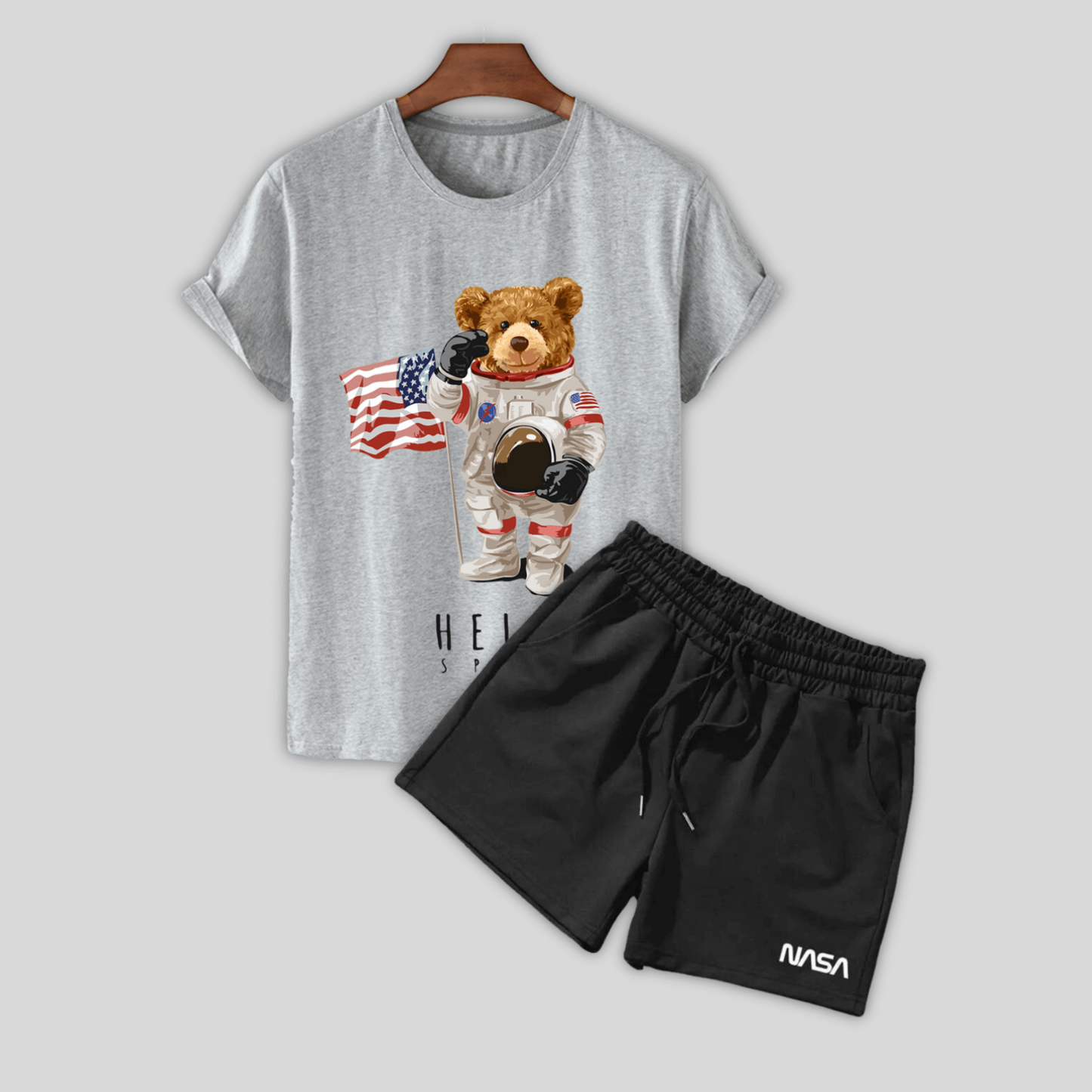 T-Shirt with Bear Print and NASA Shorts