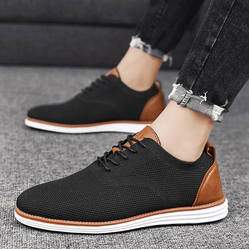 Aero Stride Casual Sneakers