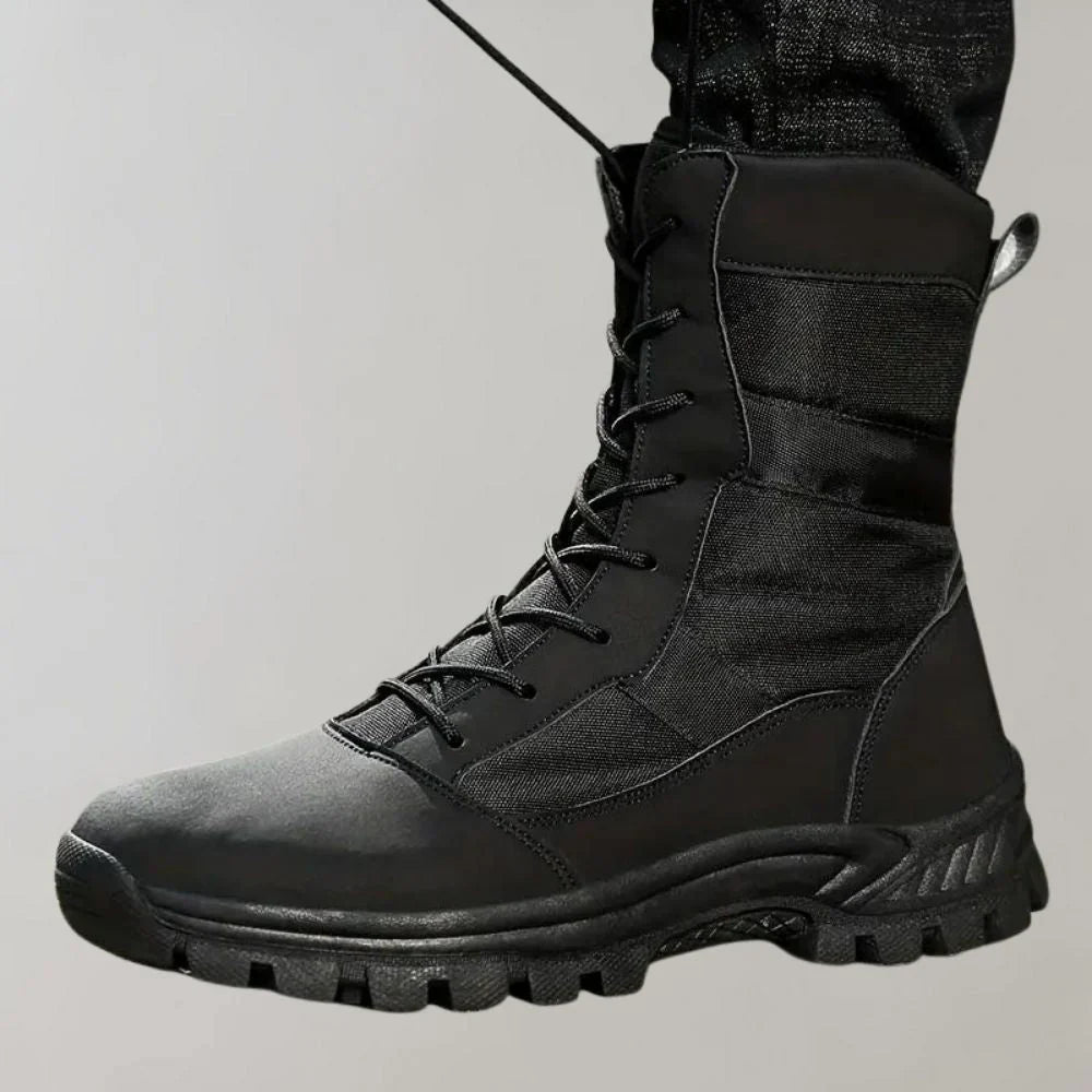 Comfortable men's high hiking boots