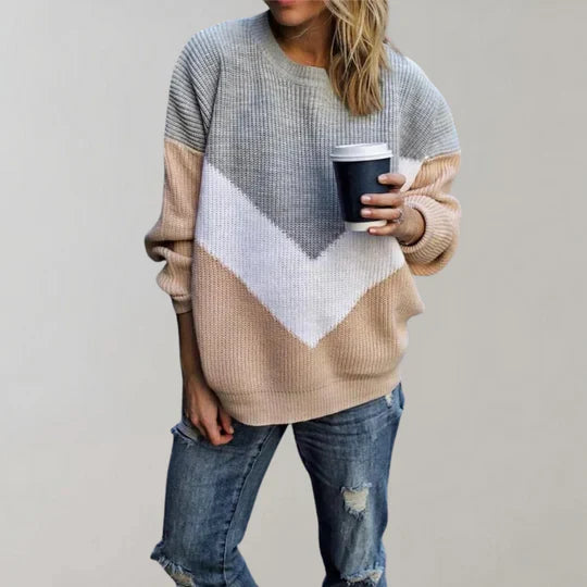 Hanne - large fashionable women's sweater