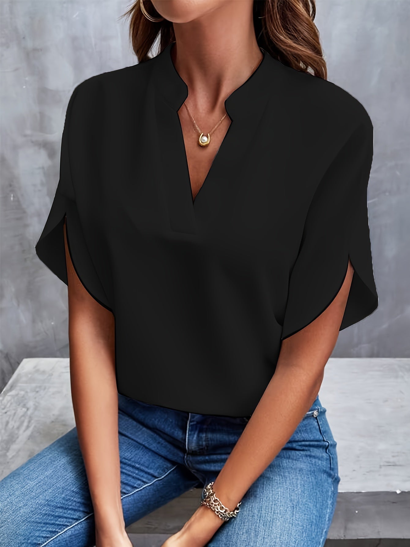 Cheryl | V-Neck Blouse