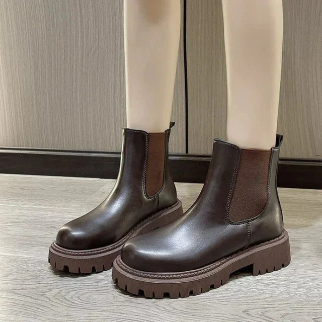 Half high boots with adjustable ankle for women