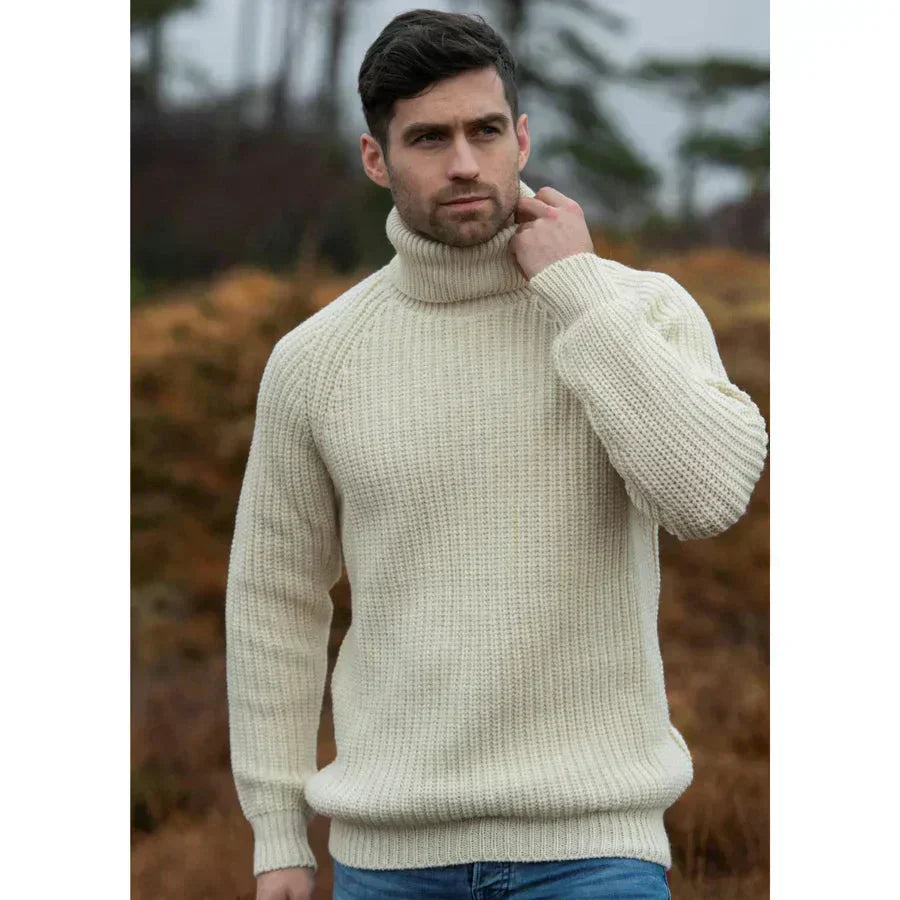 Warm - men's jumper with high collar