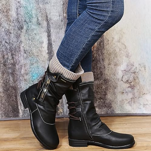 Super comfortable and cosy women's winter boots