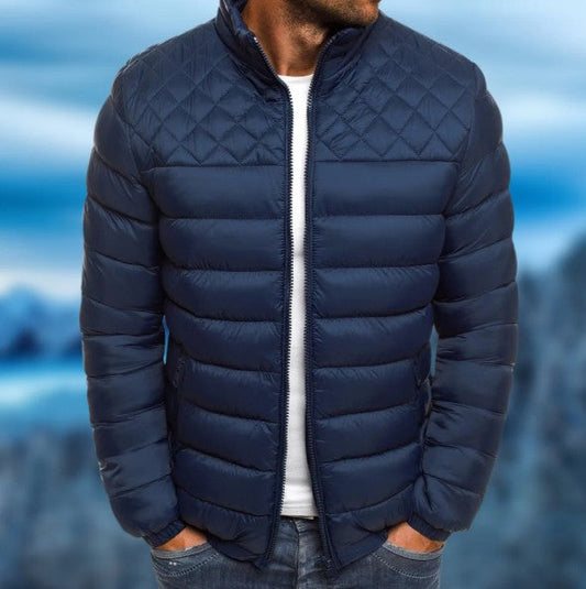 Comfortable and windproof outdoor men's jacket