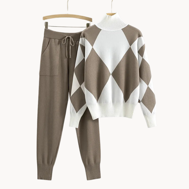 Quinn - elegant and stylish 2-piece set for women