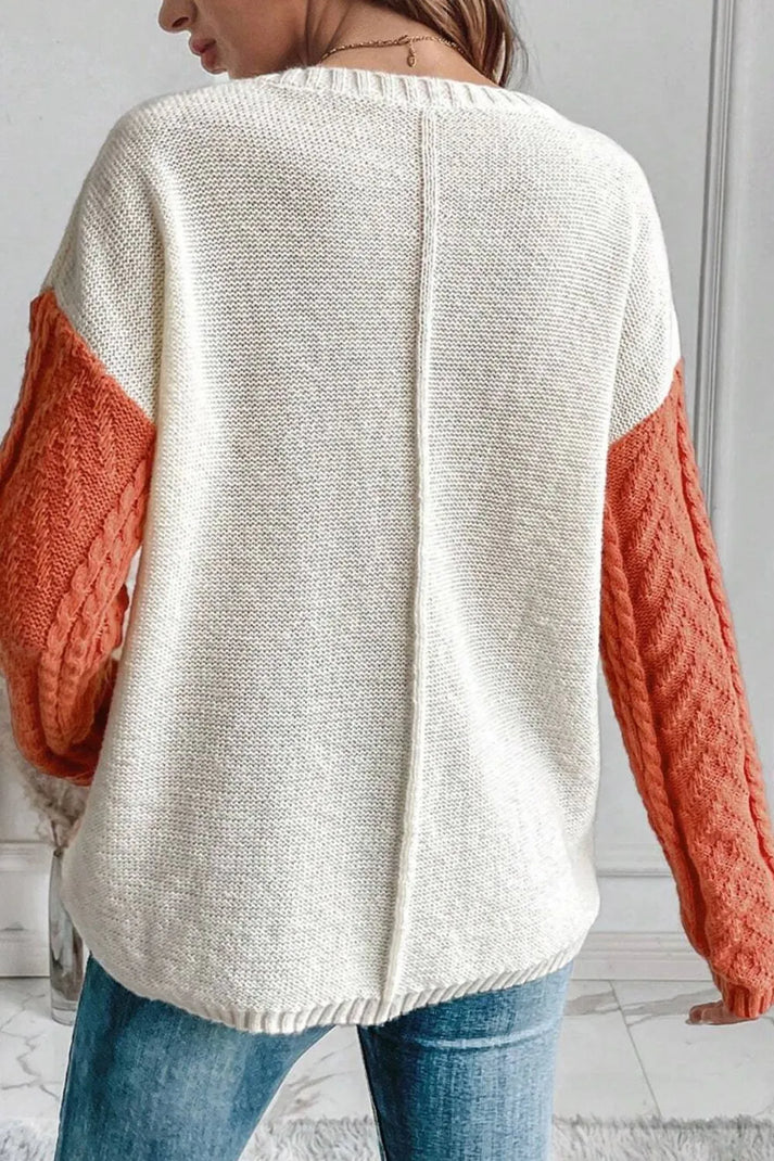 Trendy jumper with a round neckline and colour blocks for winter