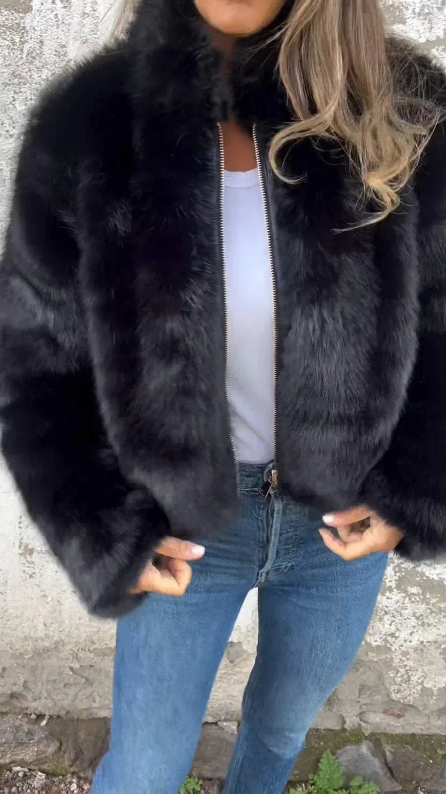 Kaylen | elegant fur coat with zipper