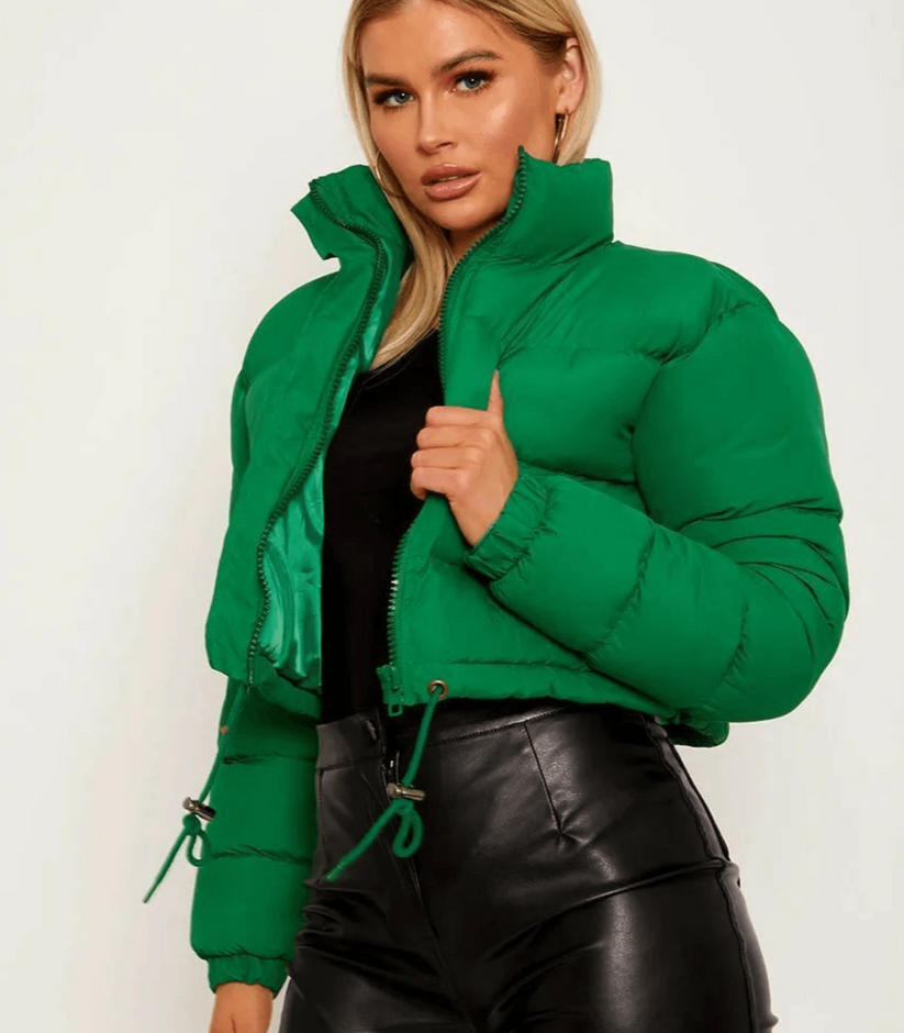 Short puffer jacket with drawstring - carry